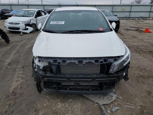 Photo 5 from auction – 2017 KIA FORTE LX with VIN 3KPFK4A70HE157165
