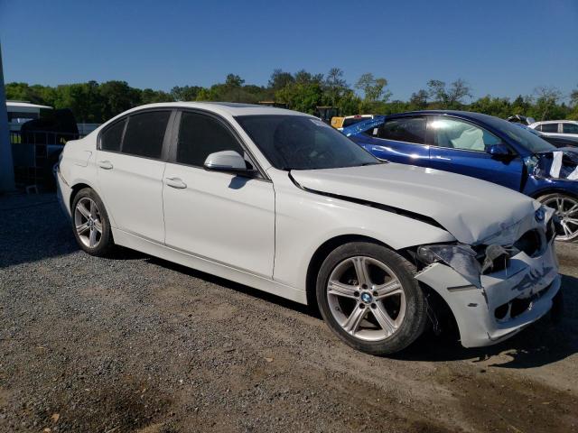 Photo 4 from auction – 2014 BMW 320 I with VIN WBA3B1C54EP678590