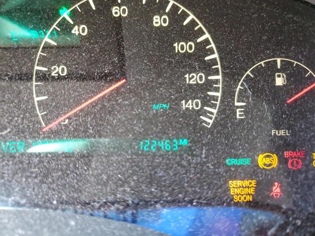 Photo 9 from auction – 2004 CADILLAC DEVILLE DT with VIN 1G6KF57964U223671