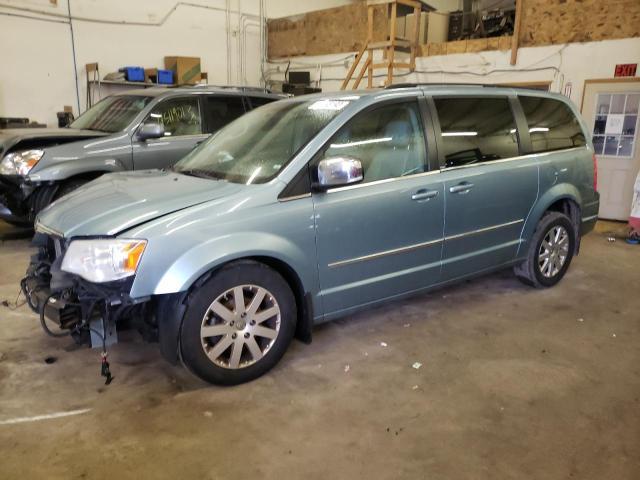 Photo 1 from auction – 2010 CHRYSLER TOWN & COU with VIN 2A4RR8DX8AR481233