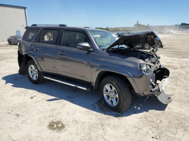Photo 4 from auction – 2019 TOYOTA 4RUNNER SR with VIN JTEBU5JR6K5613233