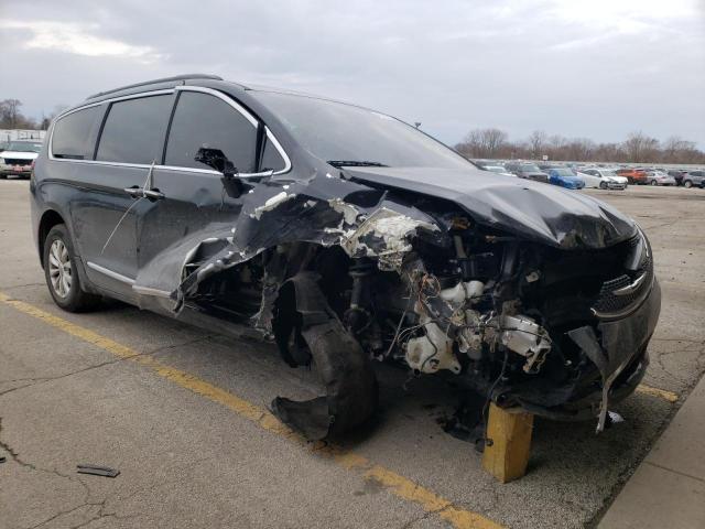 Photo 4 from auction – 2017 CHRYSLER PACIFICA T with VIN 2C4RC1BG9HR593938