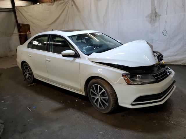 Photo 4 from auction – 2018 VOLKSWAGEN JETTA SE with VIN 3VWDB7AJ1JM262956