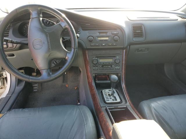 Photo 8 from auction – 2000 ACURA 3.2TL with VIN 19UUA5665YA024695