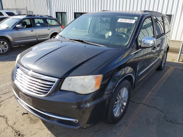 Photo 1 from auction – 2013 CHRYSLER TOWN & COU with VIN 2C4RC1CG3DR571815