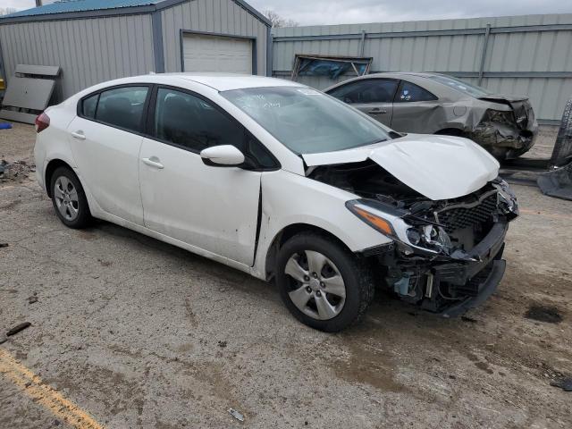 Photo 4 from auction – 2017 KIA FORTE LX with VIN 3KPFK4A72HE062509