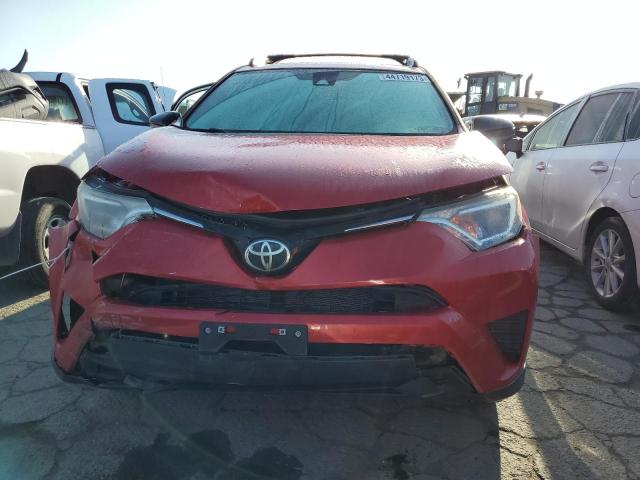 Photo 5 from auction – 2017 TOYOTA RAV4 LE with VIN 2T3BFREVXHW565797