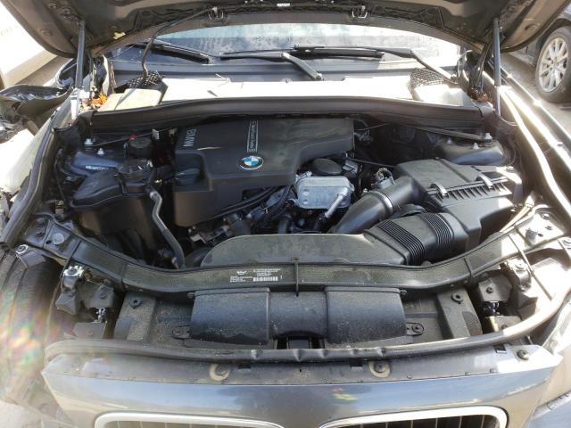Photo 11 from auction – 2015 BMW X1 SDRIVE2 with VIN WBAVM1C52FVZ94201