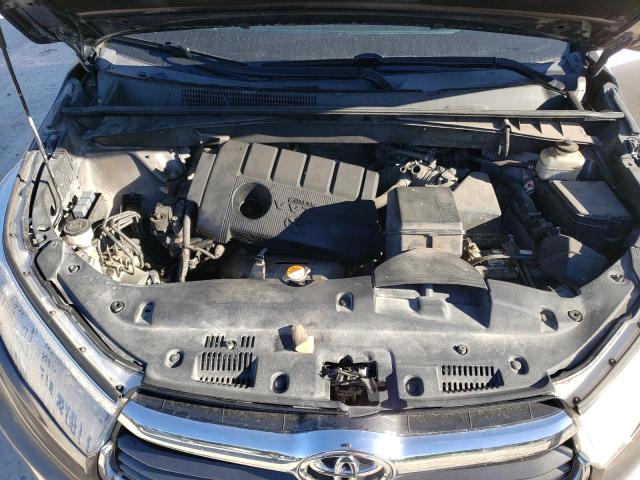 Photo 12 from auction – 2016 TOYOTA HIGHLANDER with VIN 5TDZARFH2GS020666