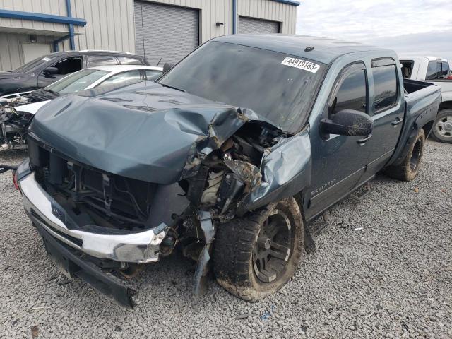 CHEVROLET SILVERADO 2011 with VIN 3GCPKSE36BG110881 - Photo from auction