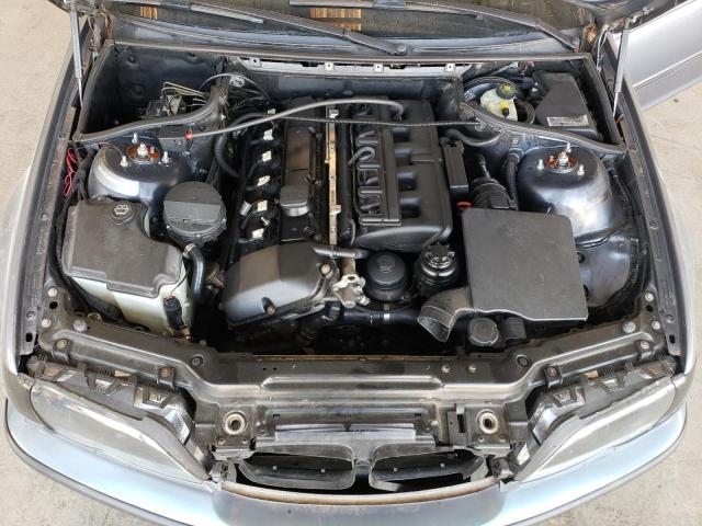 Photo 11 from auction – 2004 BMW 330 XI with VIN WBAEW534X4PG10890