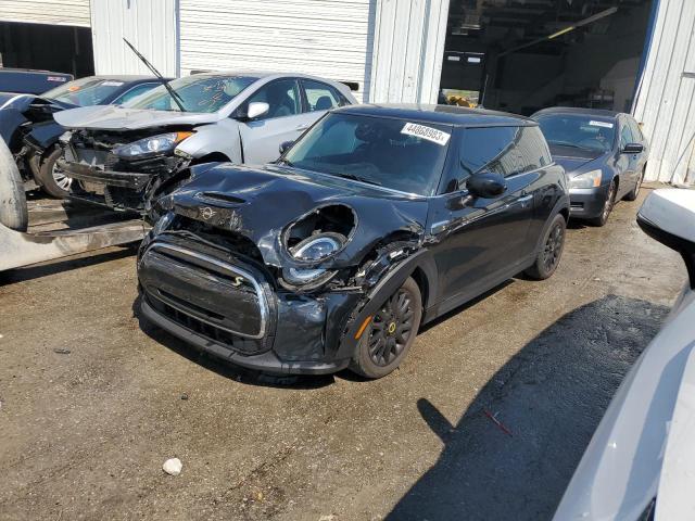 MINI COOPER SE 2022 with VIN WMW13DJ09N2R65109 - Photo from auction
