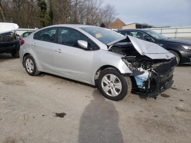 Photo 4 from auction – 2017 KIA FORTE LX with VIN 3KPFL4A78HE156410