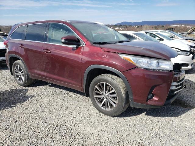 Photo 4 from auction – 2017 TOYOTA HIGHLANDER with VIN 5TDJZRFHXHS382932