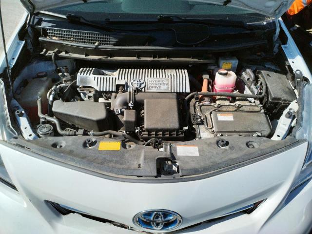 Photo 11 from auction – 2014 TOYOTA PRIUS V with VIN JTDZN3EU5EJ013933