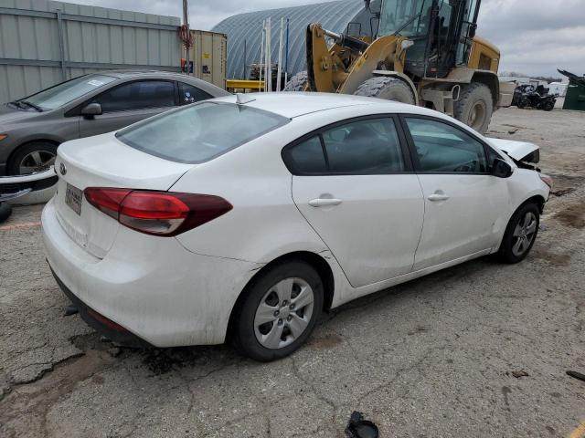 Photo 3 from auction – 2017 KIA FORTE LX with VIN 3KPFK4A72HE062509