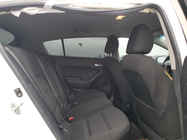 Photo 10 from auction – 2017 KIA FORTE LX with VIN KNAFK5A84H5696959