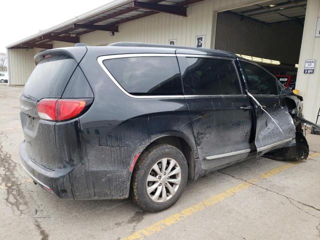 Photo 3 from auction – 2017 CHRYSLER PACIFICA T with VIN 2C4RC1BG9HR593938