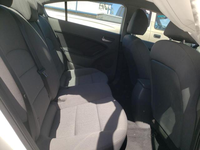Photo 10 from auction – 2018 KIA FORTE LX with VIN 3KPFK4A75JE217706