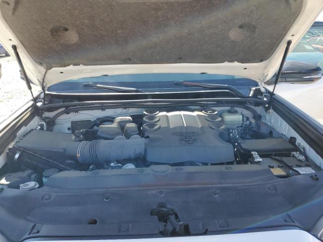 Photo 12 from auction – 2019 TOYOTA 4RUNNER SR with VIN JTEBU5JR9K5720258