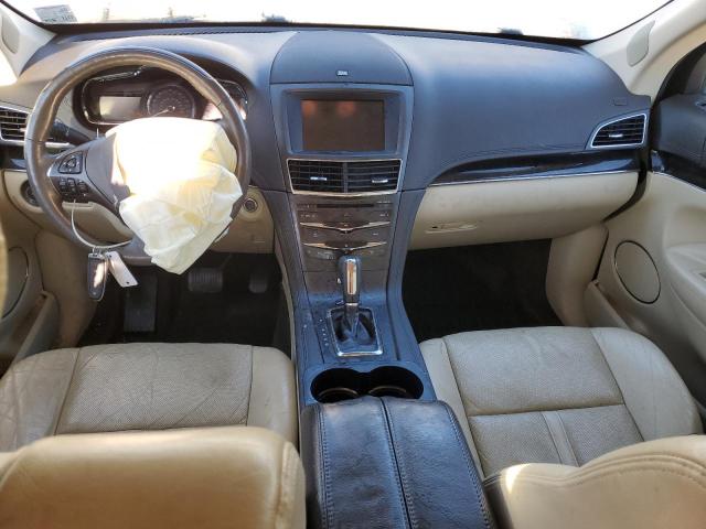 Photo 8 from auction – 2014 LINCOLN MKT with VIN 2LMHJ5AT3EBL55921