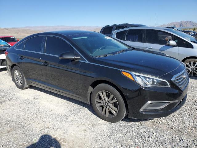 Photo 4 from auction – 2017 HYUNDAI SONATA SE with VIN 5NPE24AF2HH461192