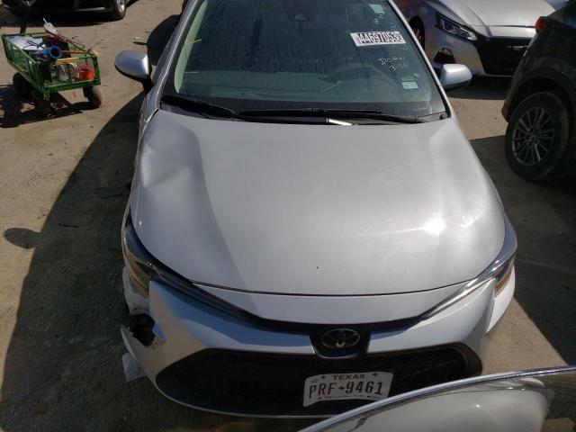 Photo 5 from auction – 2022 TOYOTA COROLLA LE with VIN 5YFEPMAE7NP274635