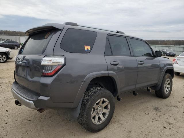 Photo 3 from auction – 2015 TOYOTA 4RUNNER SR with VIN JTEBU5JR3F5229982