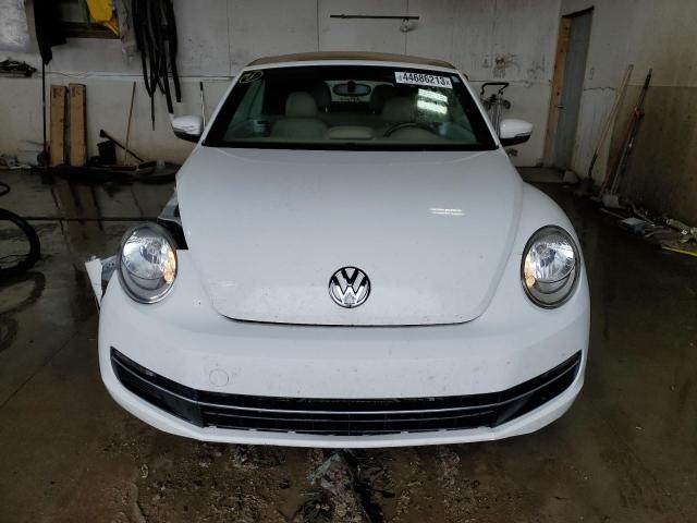 Photo 5 from auction – 2013 VOLKSWAGEN BEETLE with VIN 3VW5L7AT4DM811430
