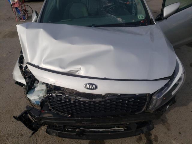Photo 11 from auction – 2017 KIA FORTE LX with VIN 3KPFL4A78HE156410