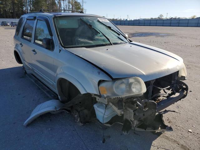 Photo 4 from auction – 2005 FORD ESCAPE LIM with VIN 1FMYU04125KB63881