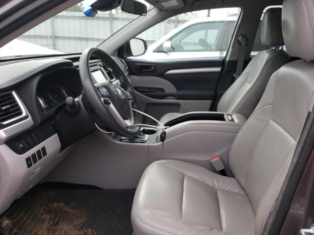 Photo 7 from auction – 2018 TOYOTA HIGHLANDER with VIN 5TDBZRFH1JS485053