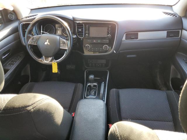 Photo 8 from auction – 2017 MITSUBISHI OUTLANDER with VIN JA4AD2A32HZ042880