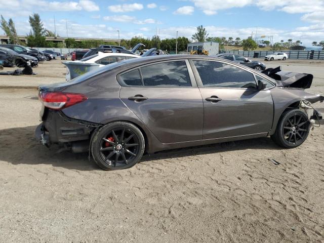 Photo 3 from auction – 2017 KIA FORTE LX with VIN 3KPFK4A70HE094679