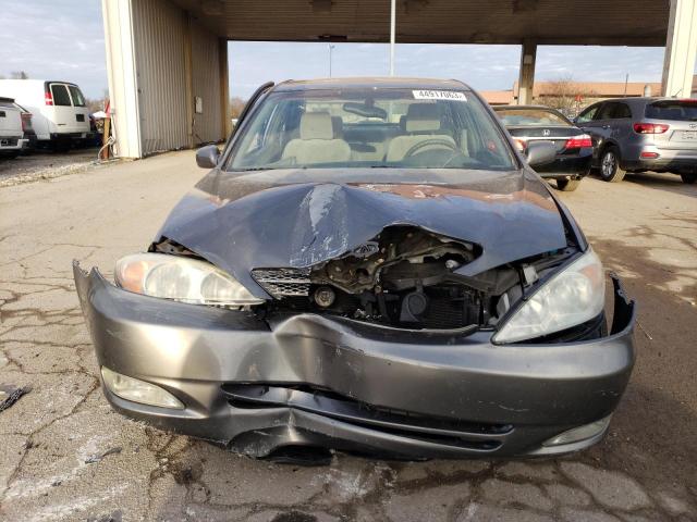 Photo 5 from auction – 2004 TOYOTA CAMRY LE with VIN 4T1BE30K24U905797