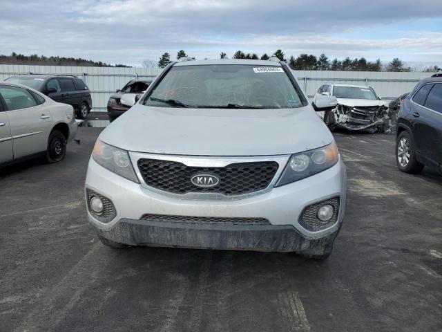 Photo 5 from auction – 2013 KIA SORENTO LX with VIN 5XYKT4A66DG337749