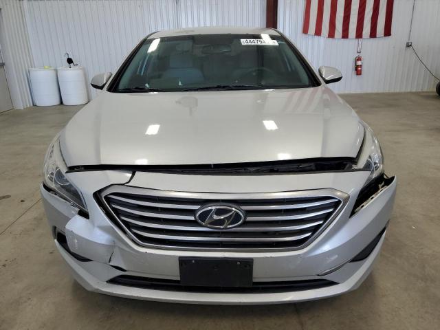 Photo 5 from auction – 2016 HYUNDAI SONATA SE with VIN 5NPE24AF4GH352053