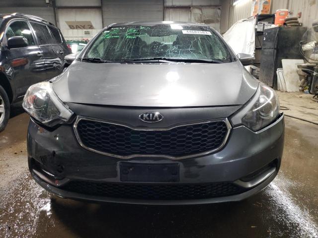 Photo 5 from auction – 2016 KIA FORTE LX with VIN KNAFX4A6XG5584448