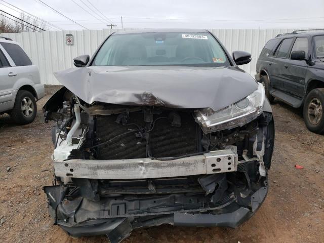 Photo 5 from auction – 2018 TOYOTA HIGHLANDER with VIN 5TDBZRFH1JS485053