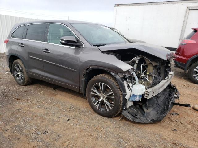 Photo 4 from auction – 2018 TOYOTA HIGHLANDER with VIN 5TDBZRFH1JS485053