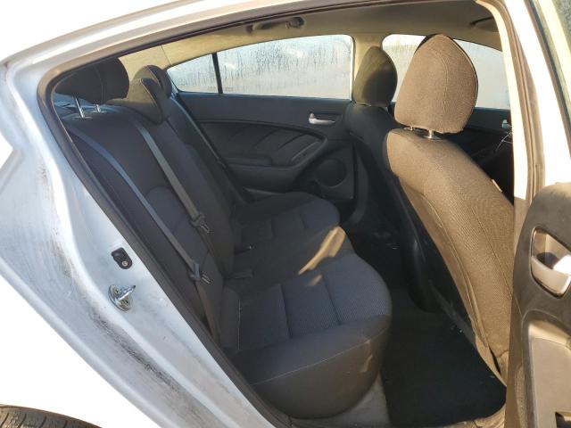 Photo 10 from auction – 2018 KIA FORTE LX with VIN 3KPFK4A74JE280439