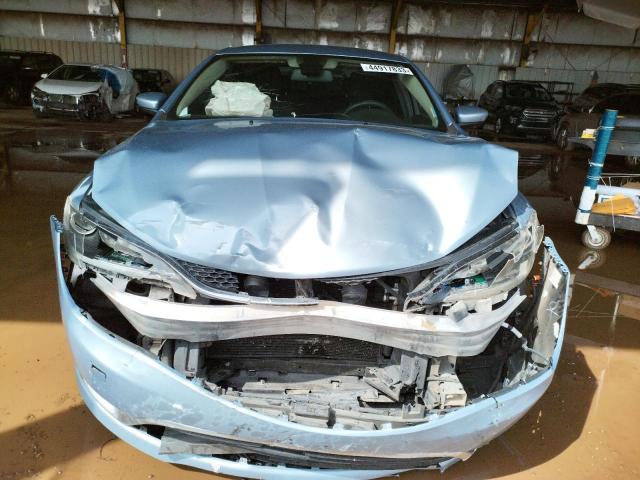Photo 5 from auction – 2015 CHRYSLER 200 LIMITE with VIN 1C3CCCAB2FN690078