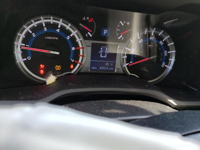 Photo 9 from auction – 2018 TOYOTA 4RUNNER SR with VIN JTEBU5JRXJ5551396