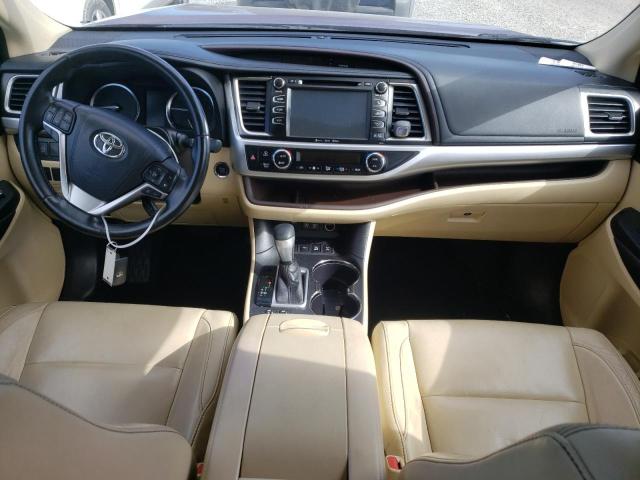Photo 8 from auction – 2017 TOYOTA HIGHLANDER with VIN 5TDJZRFHXHS382932