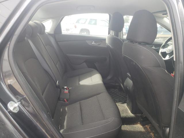 Photo 10 from auction – 2019 KIA FORTE FE with VIN 3KPF24AD5KE058113
