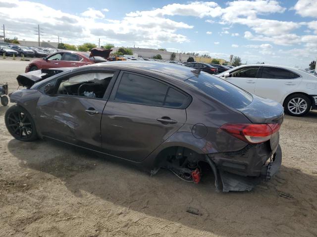 Photo 2 from auction – 2017 KIA FORTE LX with VIN 3KPFK4A70HE094679
