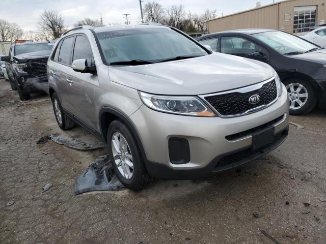 Photo 4 from auction – 2015 KIA SORENTO LX with VIN 5XYKT4A79FG580788