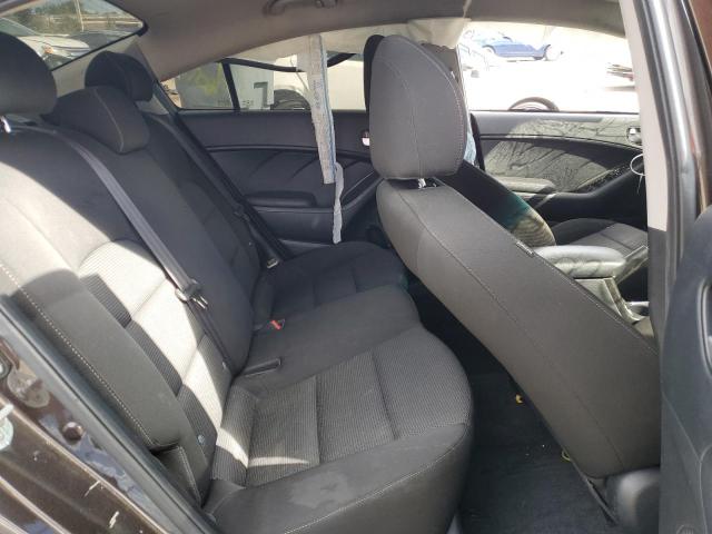 Photo 10 from auction – 2017 KIA FORTE LX with VIN 3KPFK4A70HE094679