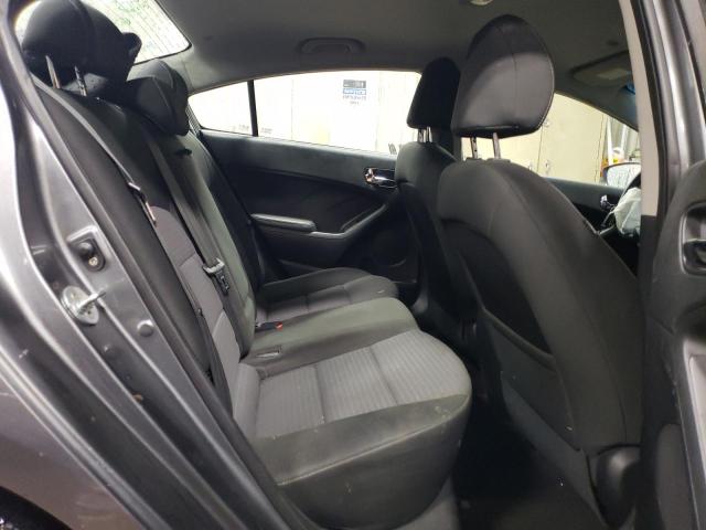 Photo 10 from auction – 2016 KIA FORTE LX with VIN KNAFX4A6XG5584448
