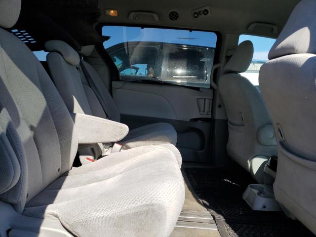 Photo 11 from auction – 2011 TOYOTA SIENNA LE with VIN 5TDKK3DC4BS165381
